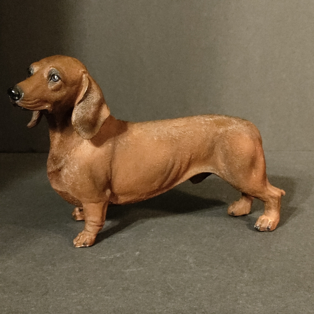 A DOG FIGURINE⭐